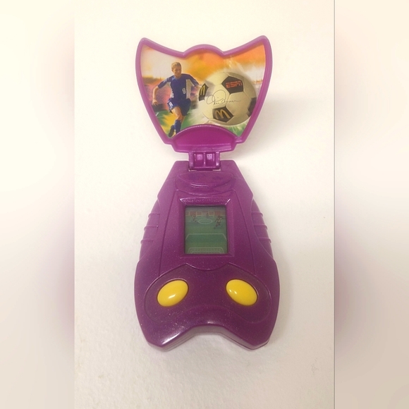 2004 Happy Meal Mcdonalds Toy - Picture 1 of 3